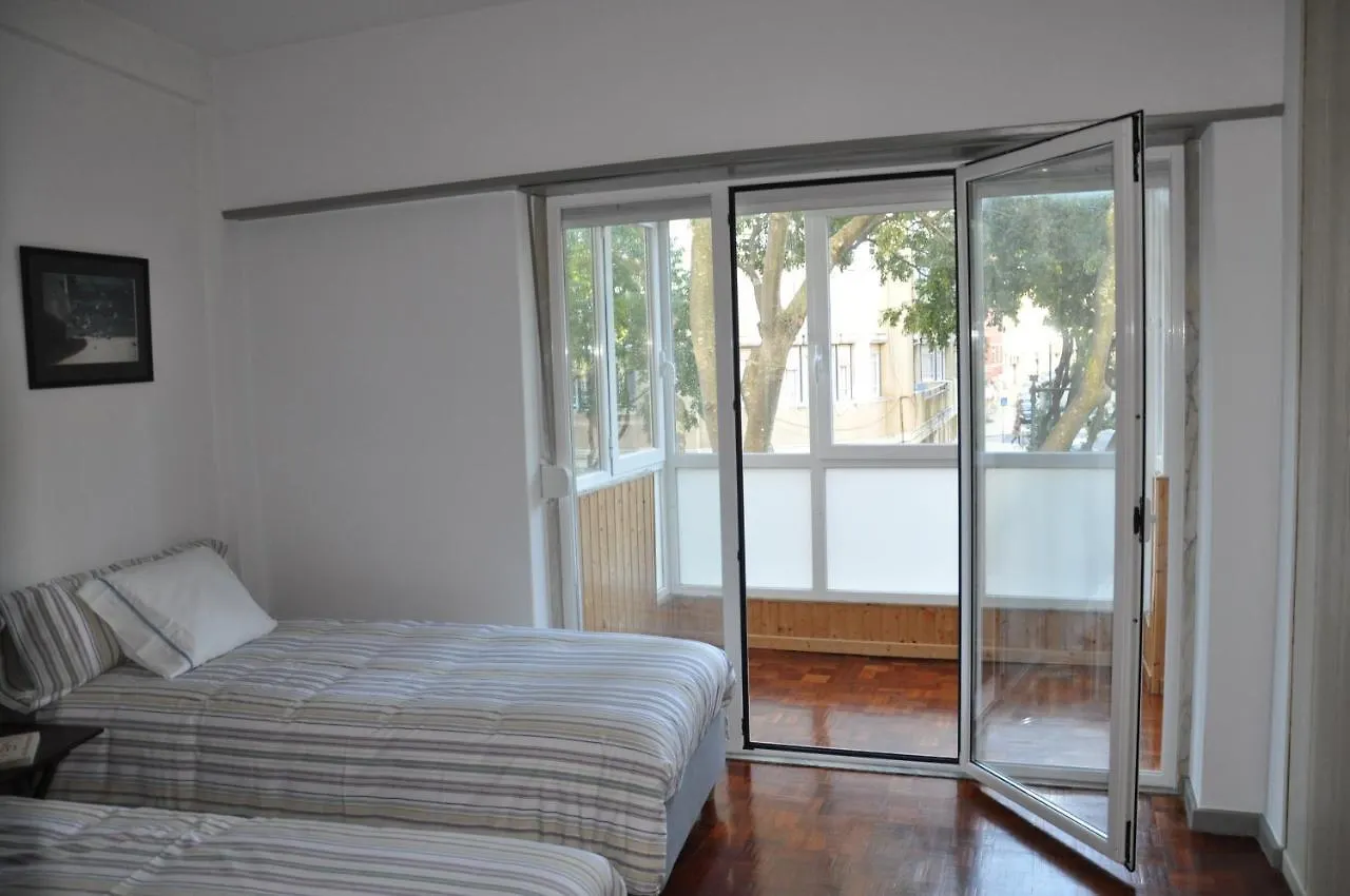 Constantino Garden Apartment Lisbon 0*,