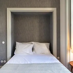 Bacalhoeiros 99 - Beautiful And Bright @ Baixa, Chiado Apartamento